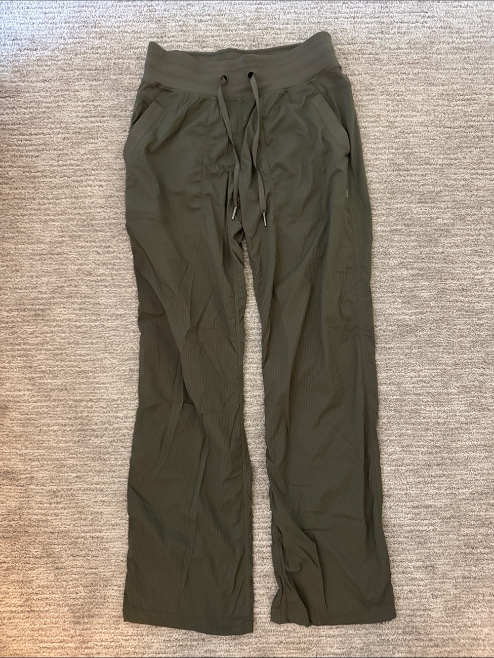Lululemon Dance Studio Mid-Rise Pant Army Green size 6
